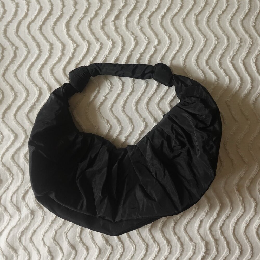 Mango ruched crescent bag - Picture 4 of 9